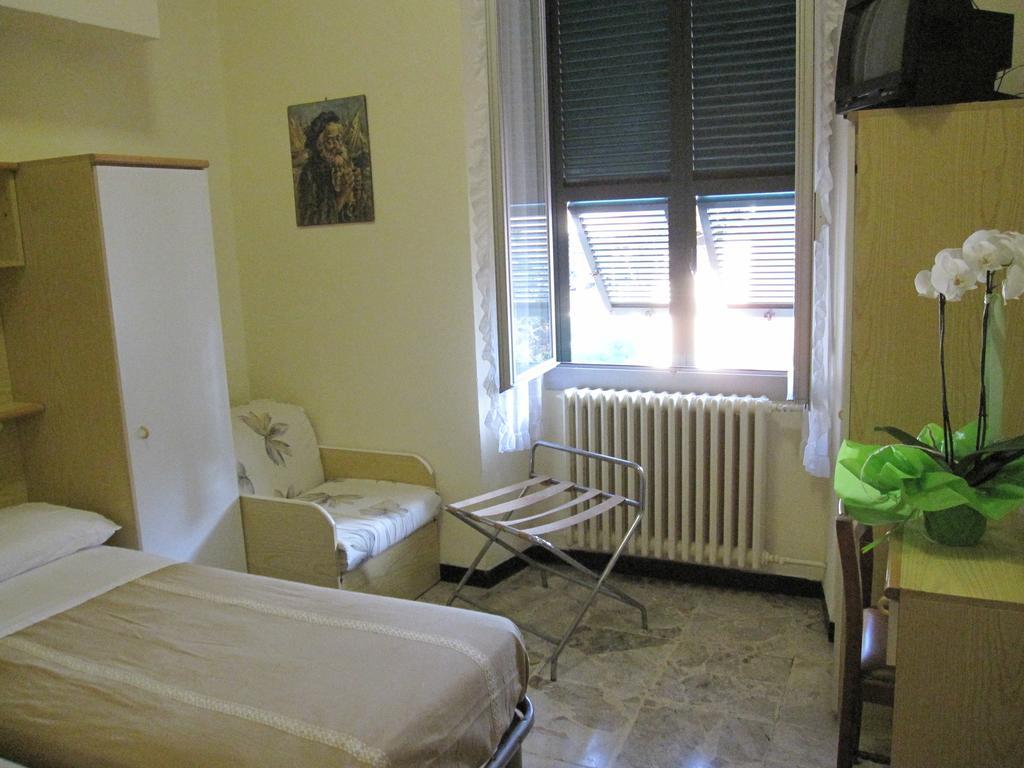 Albergo Kristina Bordighera Pokoj fotografie