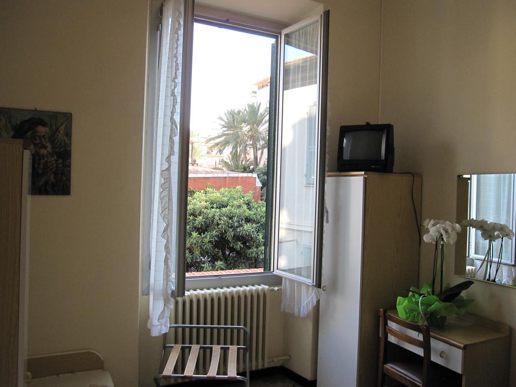 Albergo Kristina Bordighera Pokoj fotografie